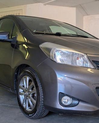 Toyota Yaris 5p 1.4 d-4d Lounge OK NEOPATENTATI