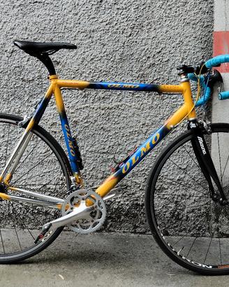 bici da corsa Olmo equipe 