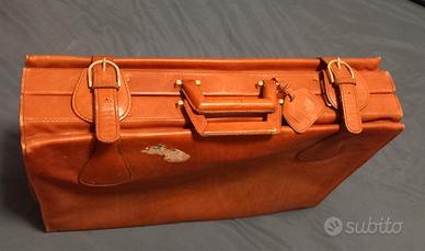valigia in cuoio 