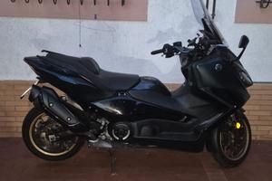 Tmax 560 tech max 2023