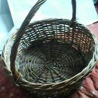 Cesto, Cestini (5) e alcuni arredi e soprammobili