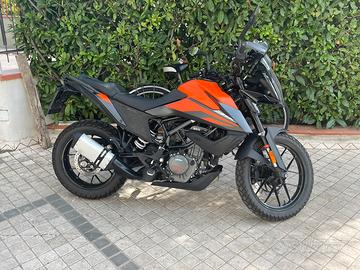 KTM ADVENTURE 390