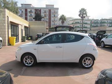 Lancia Ypsilon 1.3 MJT 16V 95 CV 5 porte S&S Silve