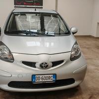 Toyota Aygo 1.0 12V VVT-i 5P Sol