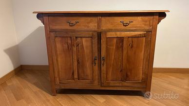 Credenza stile liberty