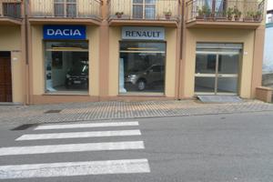 Locale Commerciale con vetrine Tempio Pausania