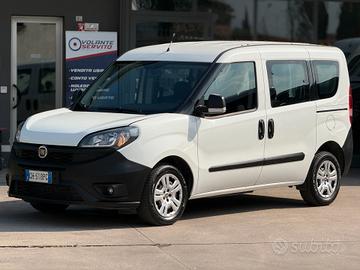 FIAT DOBLO' 1.6 MULTIJET DIESEL 5 POSTI N1 AUTOCAR