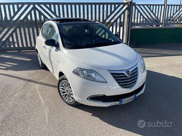 Lancia Ypsilon 1.3 MJT 16V 95 CV 5 porte Gold-TETT