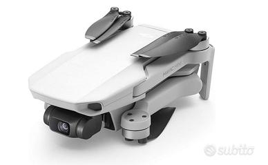 DJI Mavic Mini con 3 batterie