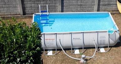Piscina Bestway rettangolare 4.04m X 2.01m x 1.00m