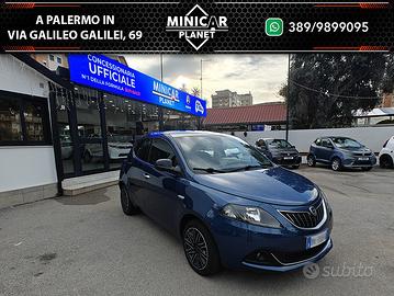 Lancia Ypsilon 1.0 FireFly 5 porte S&S Hybrid Gold