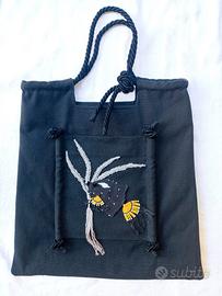 Borsa tote nera da donna. 