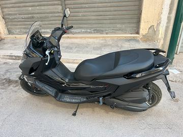 Kymco 350downtwon Grazie