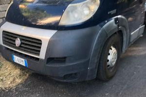 Fiat ducato cassonato con gru