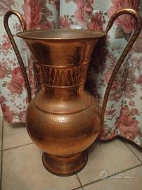 oggetti di rame circa 30 pezzi vari 