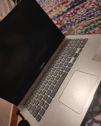 PC Computer Portatile ASUS F509JA 16gb RAM