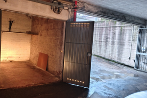 Garage in via Nani