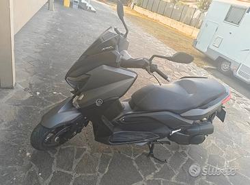 Yamaha x max 250 2015
