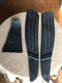 PIAGGIO VESPA ET4 125-  KIT TAPPETINI POGGIAPIEDI