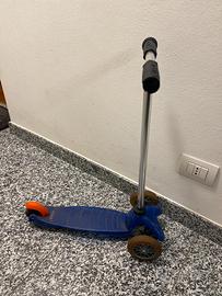 monopattino mini micro