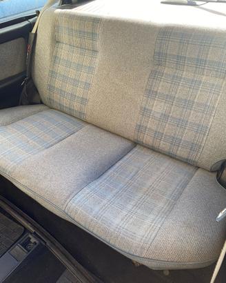 Sedile posteriore Fiat Uno tre porte