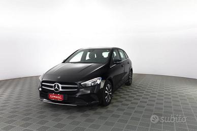 MERCEDES-BENZ CLA sse B B 180 d Automatic Sport