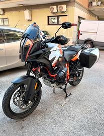 KTM 1290 adventure