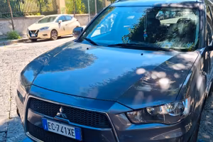 Mitsubishi Outlander 2.0 Diesel 4x4 Cambio Manua