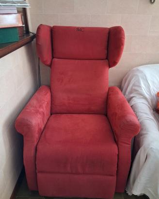 Poltrona relax elettrica con telecomando 