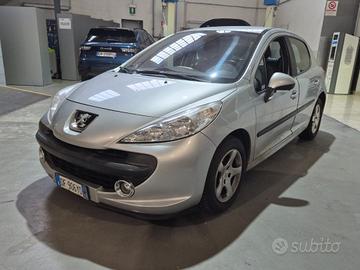 PEUGEOT 207 1.4 88CV 5p. X Line