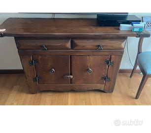 Mobile antico del 1950