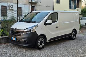 Renault trafic 2021 full optional 