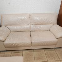 divani in pelle tre posti