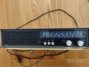 Radio transistor-GBC-Milano-Mod.FM15-B funzionante