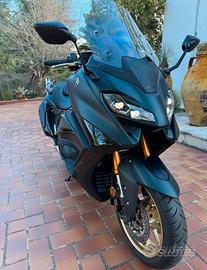 Yamaha tech Max  560