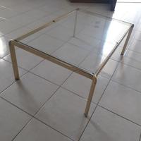 Tavolino Bontempi.