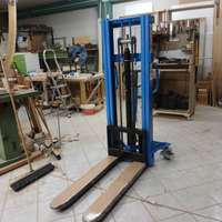 Transpallet elevatore