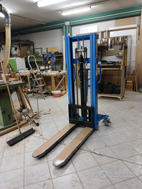 Transpallet elevatore