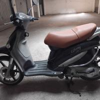 Scooter Liberty 150