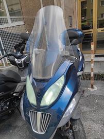 PIAGGIO MP3 300