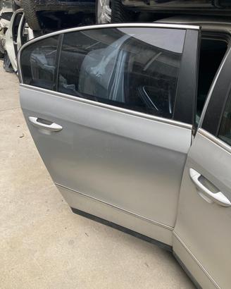 PORTIERA POSTERIORE DESTRA VOLKSWAGEN Passat Berli
