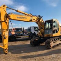 ESCAVATORE CINGOLATO KOMATSU PC 200