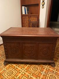 Scrivania + armadio + sedia