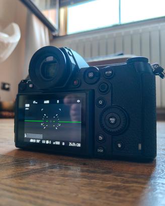 Panasonic Lumix S1 