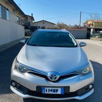 Toyota Auris Hybrid 1.8 benzina/eletrica-anno 2017