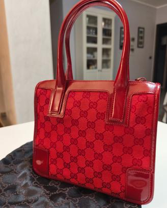 Borsa Gucci GG Canvas rossa finiture in vernice