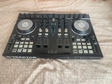 Console DJ Traktor Kontrol S4