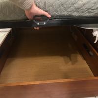 LETTO MATRIMONIALE CON VANO CONTENITORE