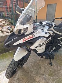 Benelli trk 502x