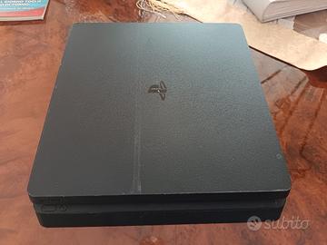 PS4 SLIM USATA